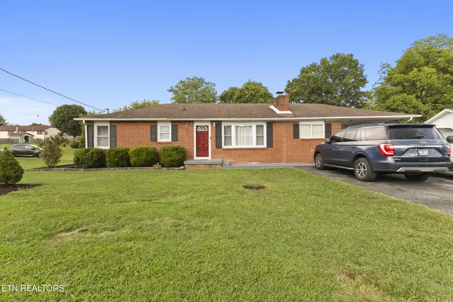 211 Willowbrook Drive, Kingston, TN 37763
