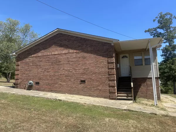 Camden, TN 38320,1105 Ballard Rd