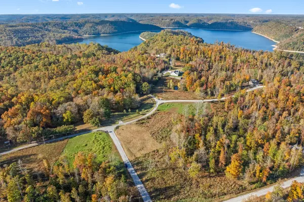 Smithville, TN 37166,0 Peninsulas Edge #S