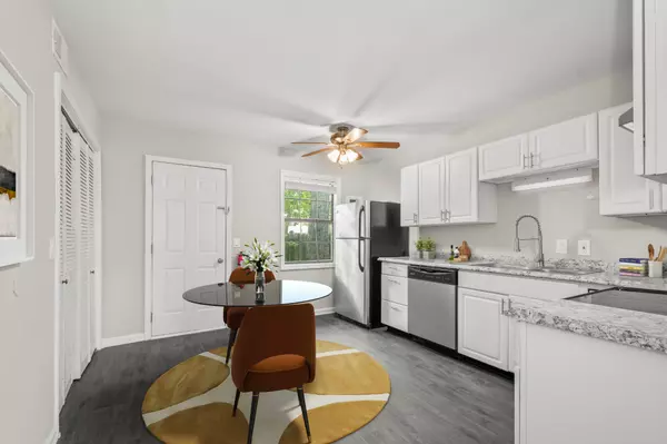 Hendersonville, TN 37075,324 Walton Ferry Rd #1