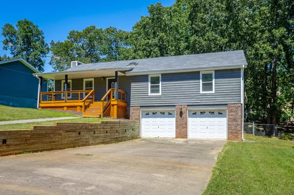 Ringgold, GA 30736,492 Smoketree Circle