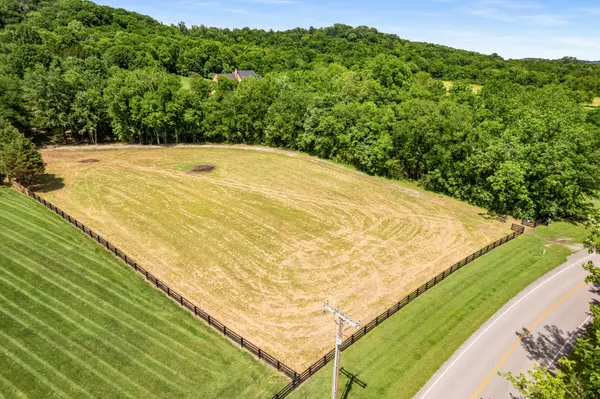 Franklin, TN 37064,5362 Parker Branch Rd