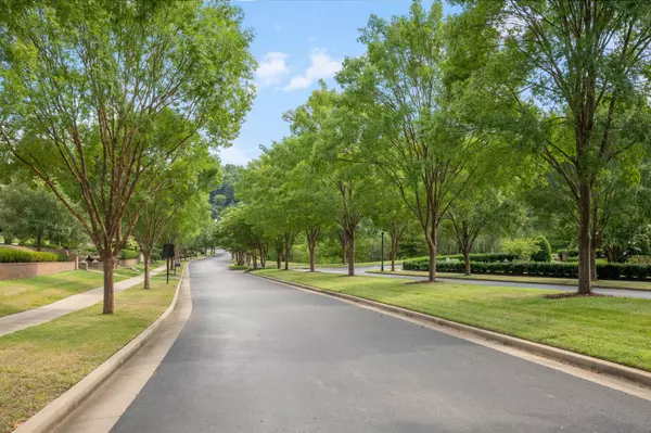 Brentwood, TN 37027,855 Windstone Blvd