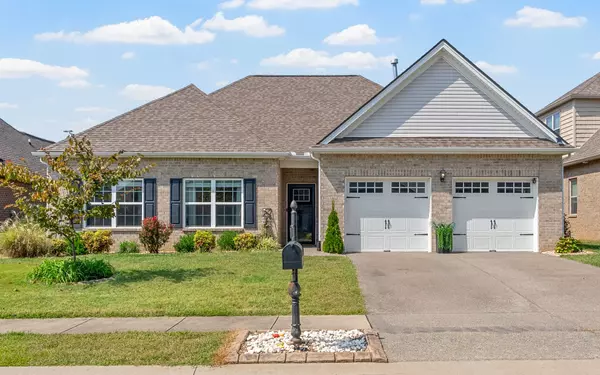 Lebanon, TN 37090,1323 Whispering Oaks Dr