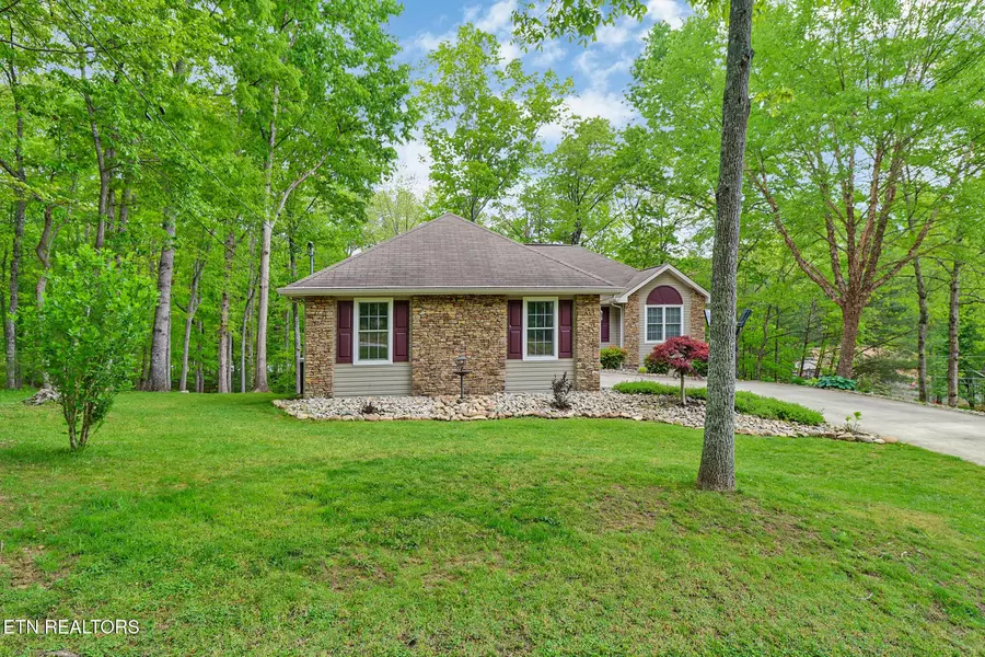 113 Burrough Lane, Crossville, TN 38558