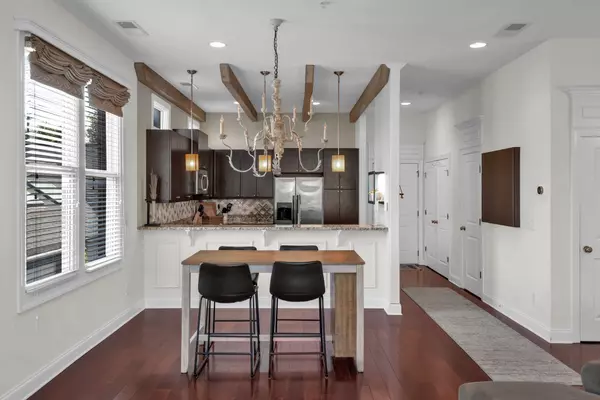 Nashville, TN 37208,1215 4th Ave #N