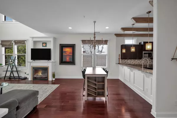 Nashville, TN 37208,1215 4th Ave #N