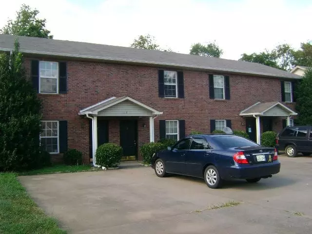 113 HICKORY TRACE #4, Clarksville, TN 37040