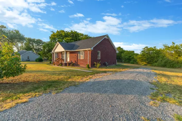 Castalian Springs, TN 37031,800 Rock Springs Rd