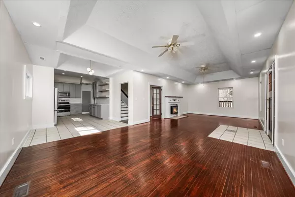 Livingston, TN 38570,185 Tubular Dr