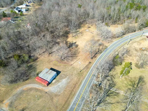 Charlotte, TN 37036,2815 Highway 49 #E