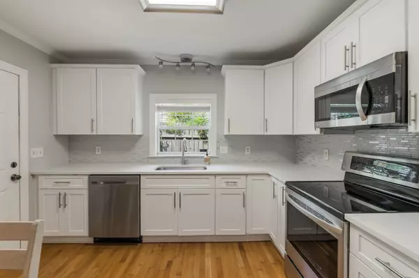 Nashville, TN 37209,115 37th Ave #N