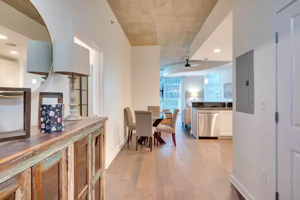 Nashville, TN 37201,301 Demonbreun St #1120