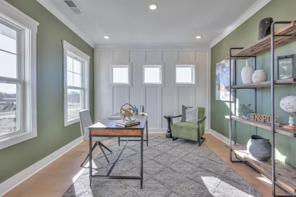 Gallatin, TN 37066,487 Triple Crown Cir