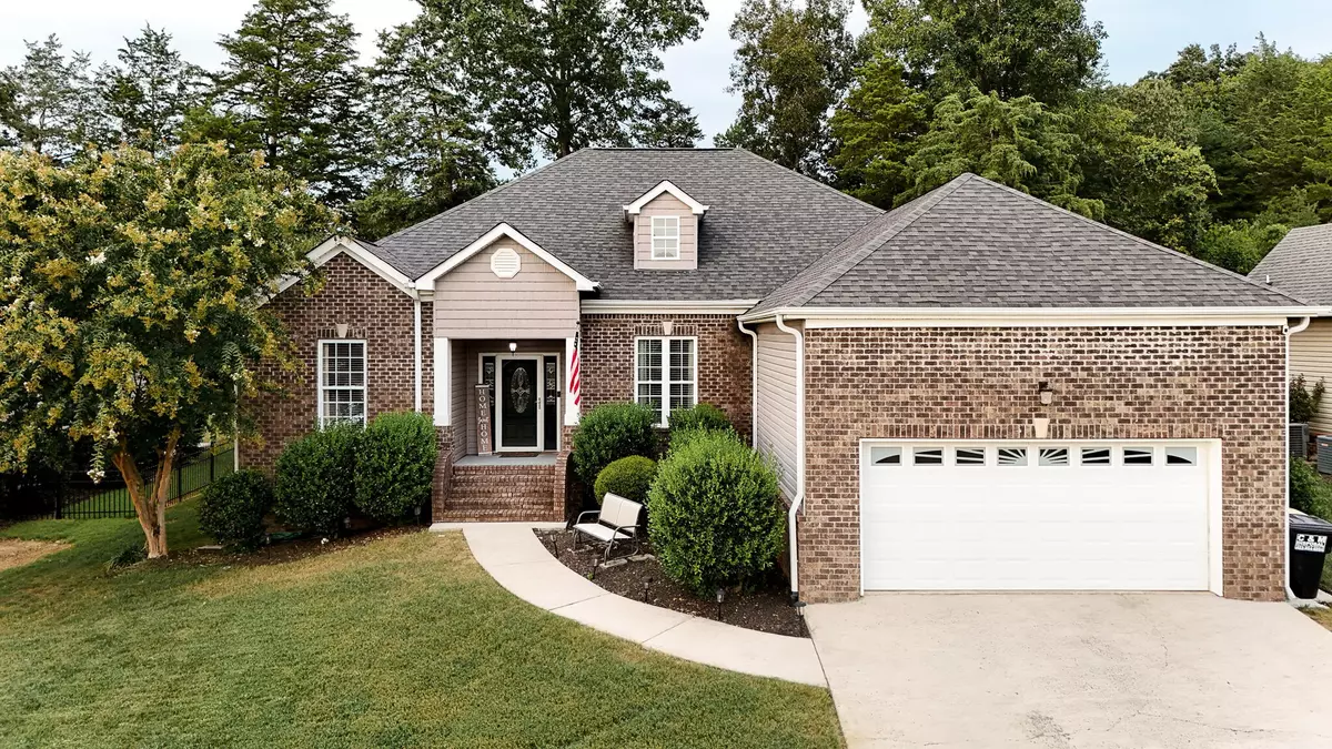 Ooltewah, TN 37363,8877 Sunridge Drive