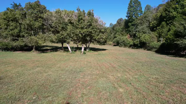 Hohenwald, TN 38462,446 Grinders Creek Rd