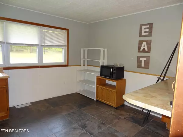 Cookeville, TN 38501,606 E 21st St