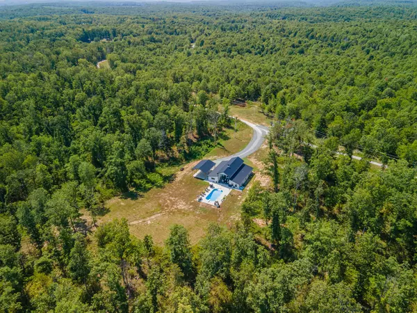 Nunnelly, TN 37137,3340 Highway 230 W