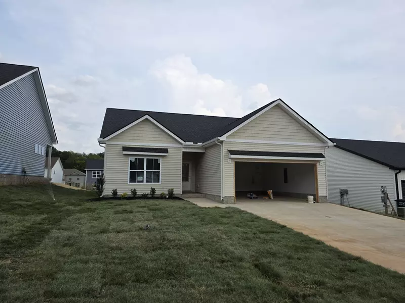 1318 Isaiah Dr, Clarksville, TN 37042