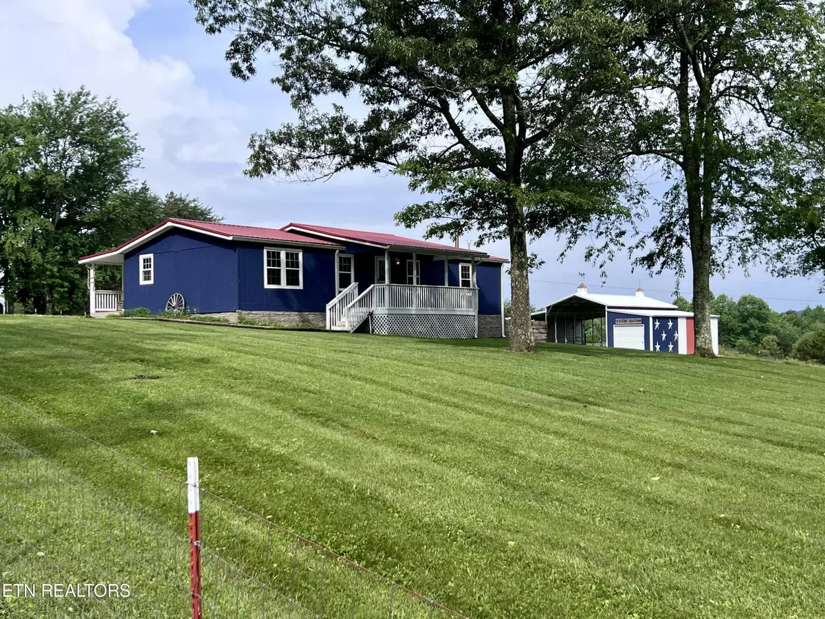 Deer Lodge, TN 37726,110 James Henry Rd