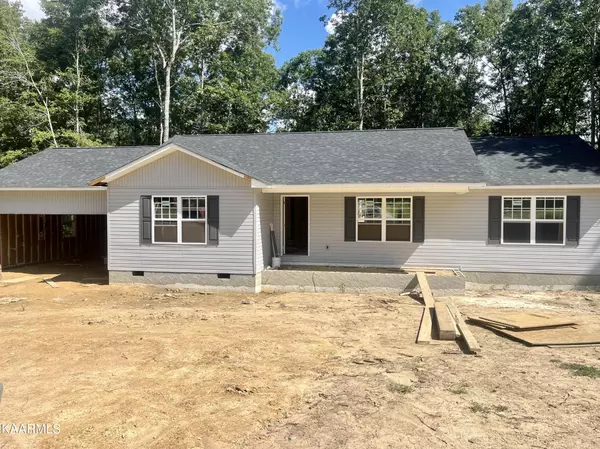 210 Hayden Lane, Grimsley, TN 38565