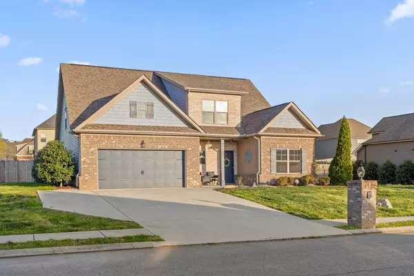 Ooltewah, TN 37363,7482 Blazing Star Court