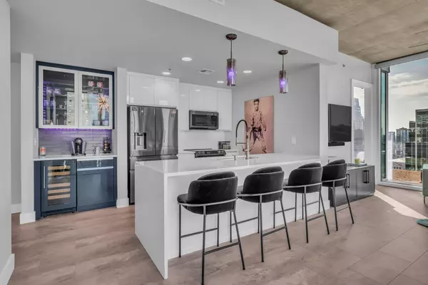 Nashville, TN 37219,415 Church St #1114