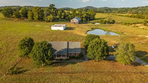 Gallatin, TN 37066,724 Deshea Creek Rd