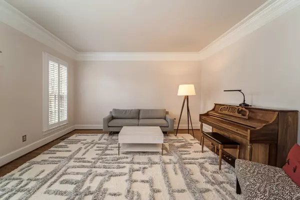 Nashville, TN 37215,235 Burlington Pl