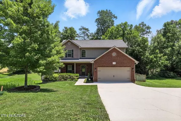 7416 Twin Creek Rd, Knoxville, TN 37920