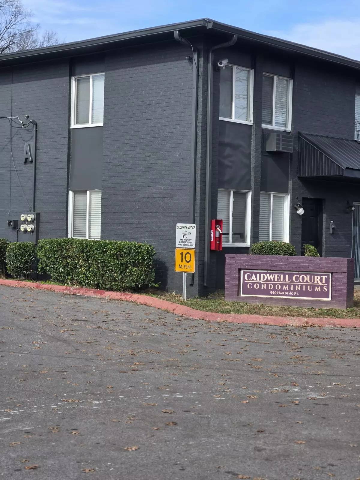 Nashville, TN 37211,550 Harding Pl #E120