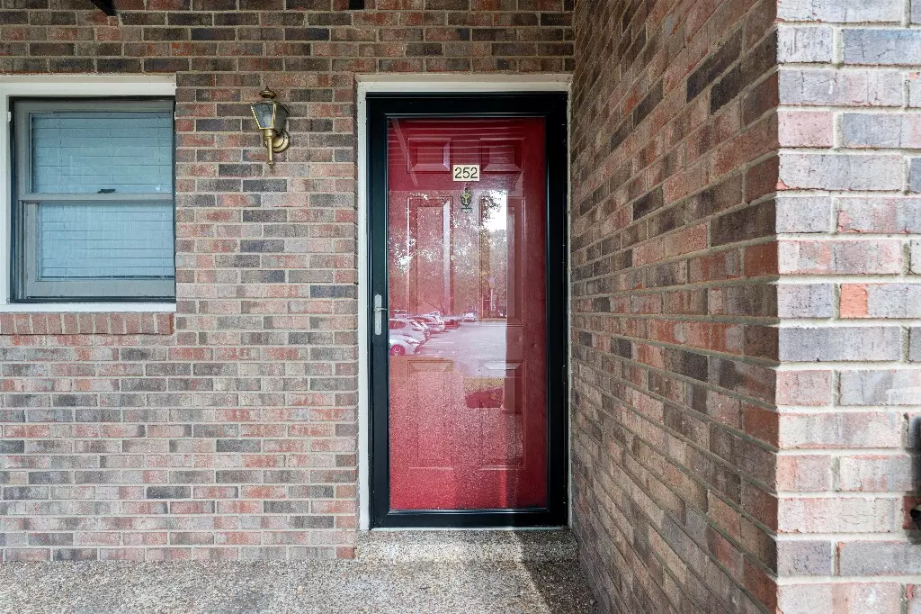 Nashville, TN 37221,252 Westfield Dr