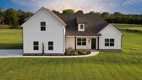 2242 Unionville Deason Rd, Bell Buckle, TN 37020