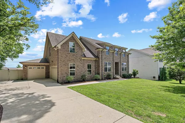 2957 Stewart Campbell Pt, Spring Hill, TN 37174