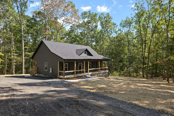 Nunnelly, TN 37137,10064 Carolina Drive