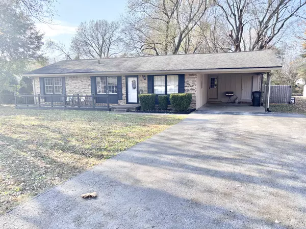 Hopkinsville, KY 42240,109 Dawn Dr