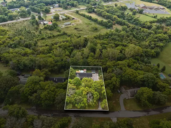 Murfreesboro, TN 37129,8988 Big Oak Dr