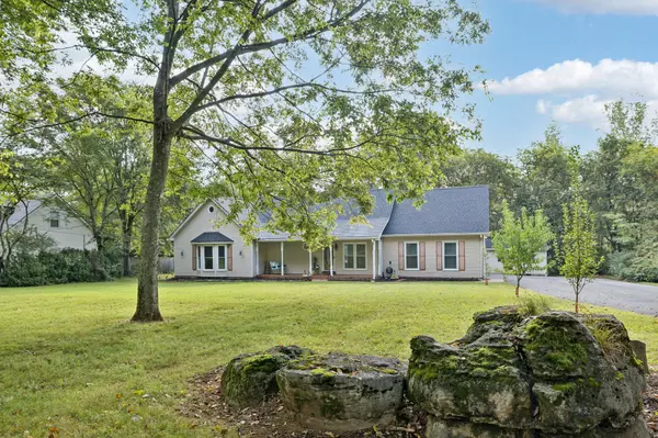 Murfreesboro, TN 37129,8988 Big Oak Dr