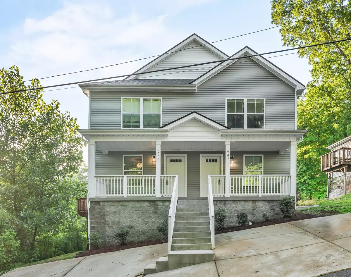 Clarksville, TN 37040,919 Woody Hills Dr