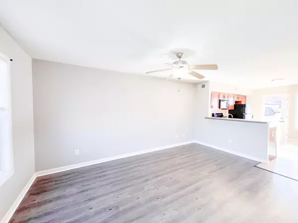 Clarksville, TN 37042,1217 Ash Ridge Dr #C