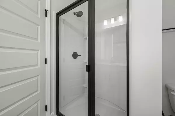 Murfreesboro, TN 37129,521 Rohan Drive