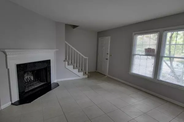 Nashville, TN 37215,3000 Hillsboro Pike ##32