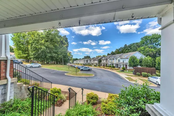 Nashville, TN 37217,604 Flintlock Ct #604