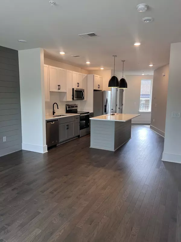 Nashville, TN 37206,1507 Porter Rd #203