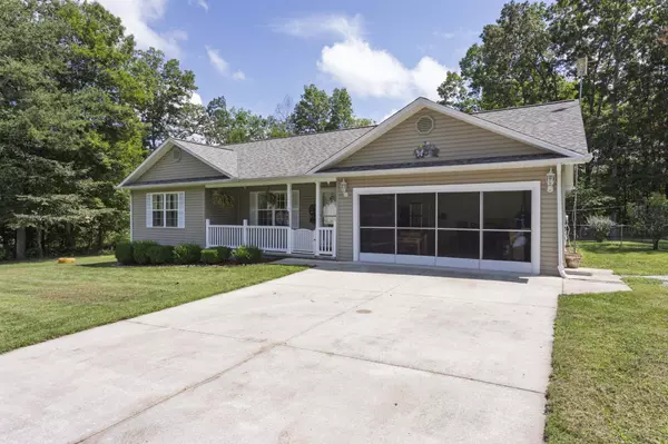 Crossville, TN 38572,4010 Chica Road