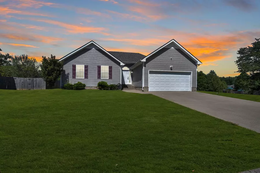 1377 Mutual Dr, Clarksville, TN 37042