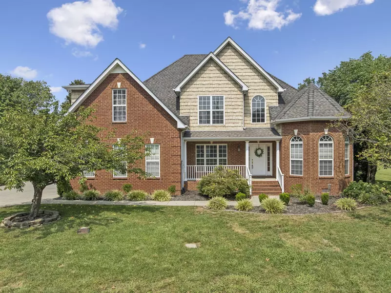 1913 Baskinbrook Court, Murfreesboro, TN 37130