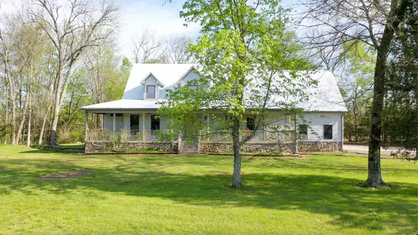 Wartrace, TN 37183,865 Haley Rd