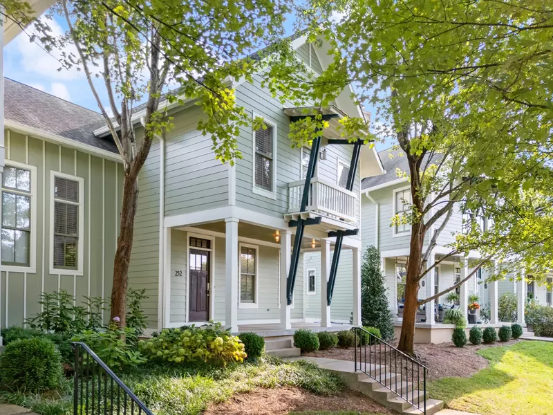 252 Cherokee Station Dr, Nashville, TN 37209