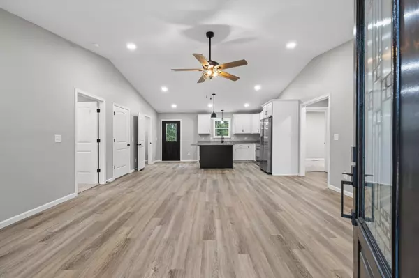 Cumberland City, TN 37050,316 Jim Lyle Road